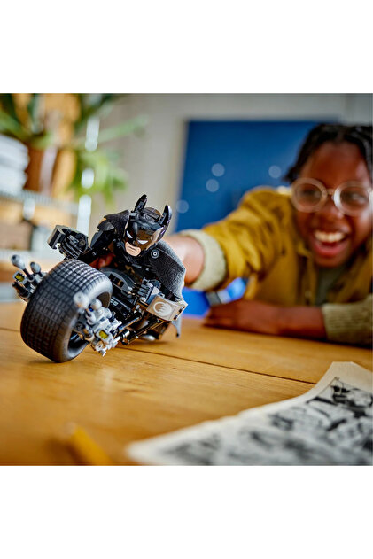 LEGO ® DC Batman™: Batman Yapım Figürü ve Bat-Pod Motosiklet 76273