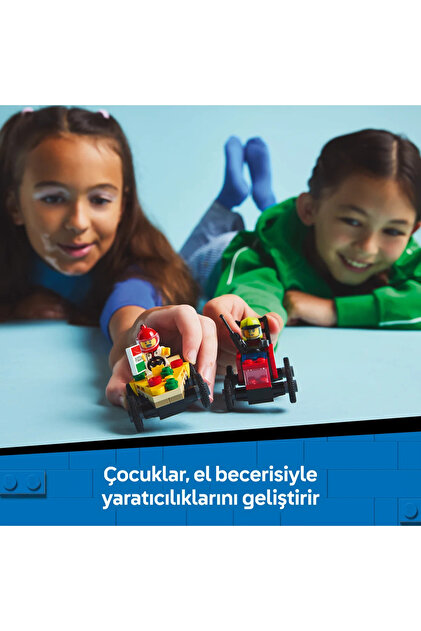 LEGO ® City Pizza Arabası İtfaiye Kamyonuna Karşı Yarış