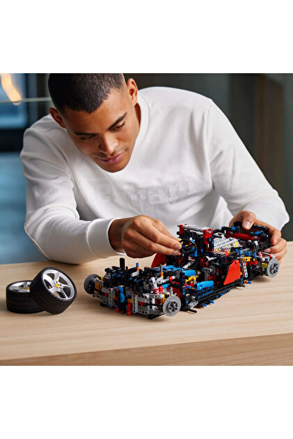 レネゲード6 LEGO ® Technic Ferrari Daytona SP3 42143 - 18+ Koleksiyonluk Model