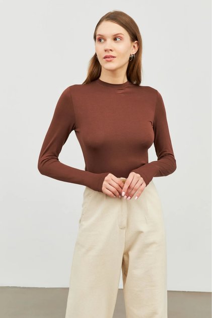 Women's Brown Crew Neck Finger Detailed Body