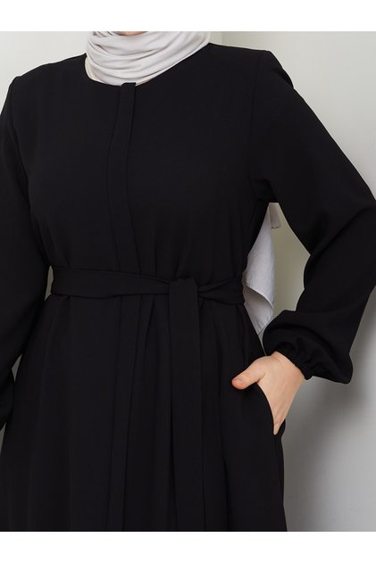 Sade Kuşakli Ferace
