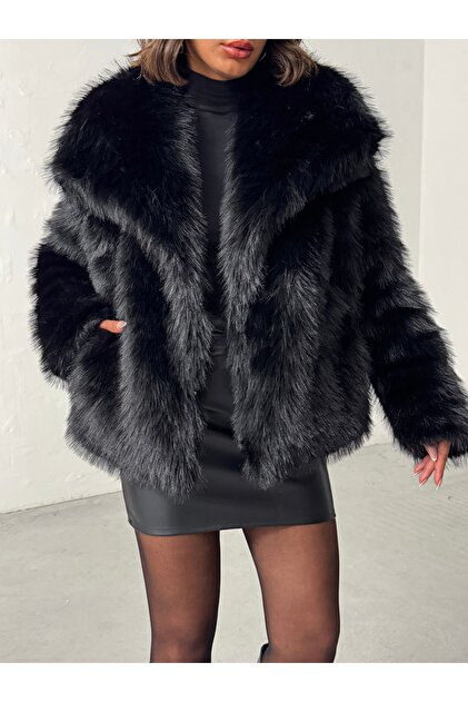 BEJNA Women's Black Faux Fur Jacket- Trendyol