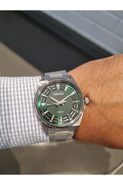 Seiko YEŞİL Kadran Takvimli Çelik kordon,10 ATM Su Geçirmez Erkek