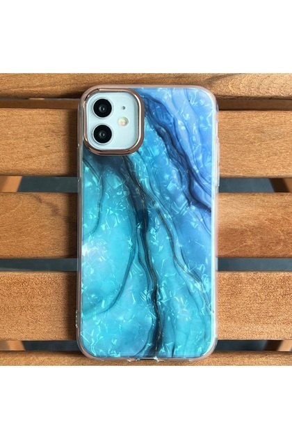 iPhone 11 Marble Patterned Stylish Glossy Camera Surround Gold Sides Transparent Phone Case