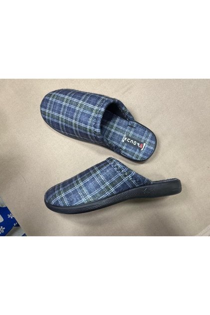 Focux Men's Winter Checkered Pattern Warm House Slippers – Non-Slip Sole, Soft Inner Lining
