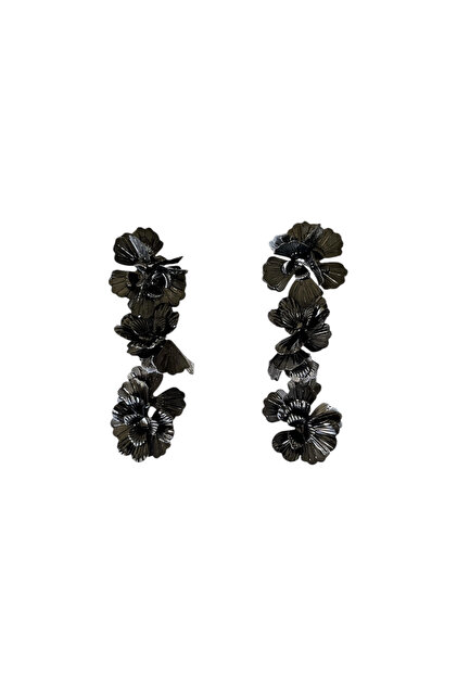 Contrast flower earrings