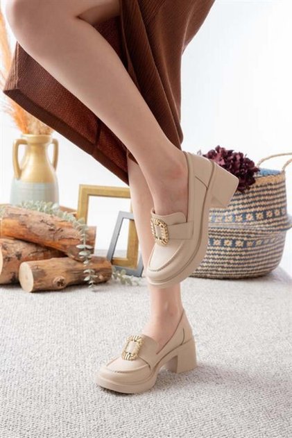 Women's Buckle Detailed 6 cm Heeled Lofer Shoes