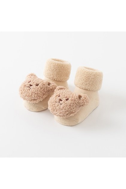 Șosete pufoase cu jucărie atașată, talpă antiderapantă, ursuleț, crem 0-6 luni (10,5 cm)