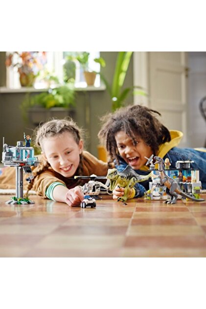 LEGO Jurassic World 76949 Giganotosaurus and Therizinosaurus