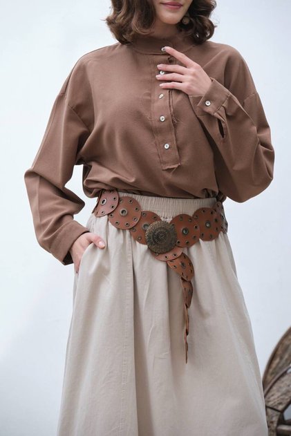 Women's Tan Color Leather Medallion Buckle Cowboy Style Design Belt