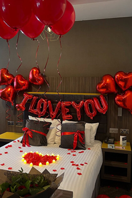 Evlilik Romantik Süsleme Seti I Love You Balon Kırmızı Folyo Balon Kalpli Mum Gül Yaprağı Özel Gün