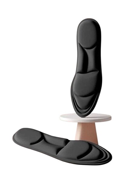 Inner lining padding to protect the foot from pain. Black color.