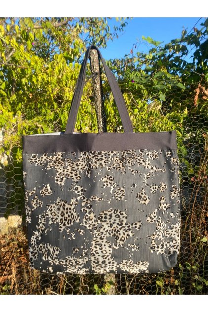 Handmade Women's Shoulder Bag with Leopard Printed Pattern