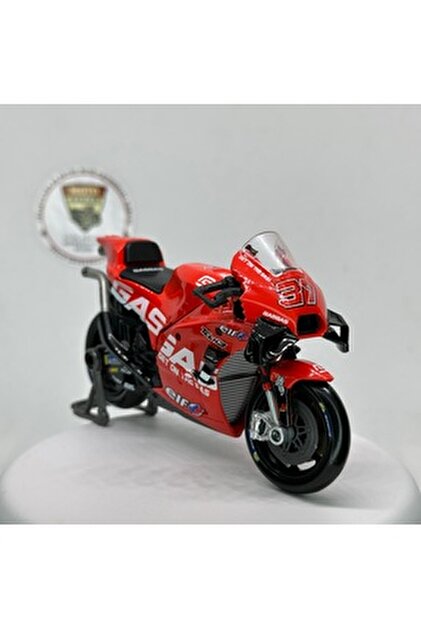 Minichamps Yamaha YZR-M1 Valentino Rossi #46 MotoGP 1:18 Diecast