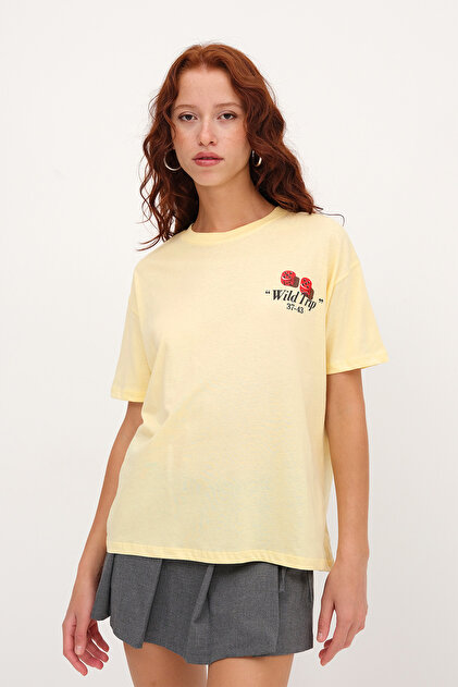 PHO Tee - レッド Addax Baskılı T-shirt P10524 - Fiyatı, Yorumları