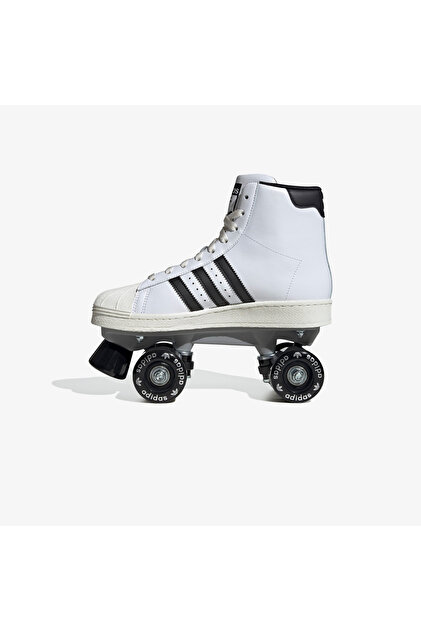 adidas gazelle silver green womens Adidas Women Superstar 82 roller skates – Terra main image 1