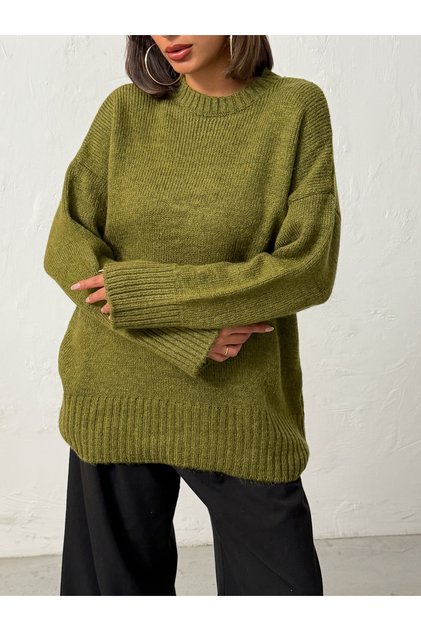 Damen-Pullover in Khaki mit weicher Textur, Rundhalsausschnitt und Oversize-Schnitt, Basic-Strickpullover