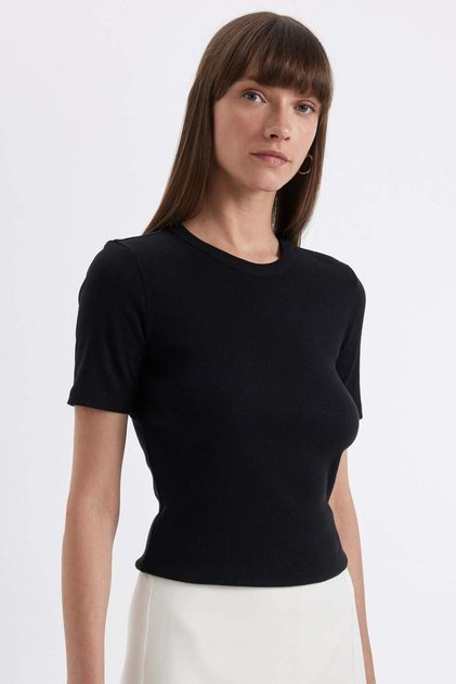 Slim Fit Crew Neck Ribbed Camisole Basic Short Sleeve T-Shirt C0097Ax24Sm