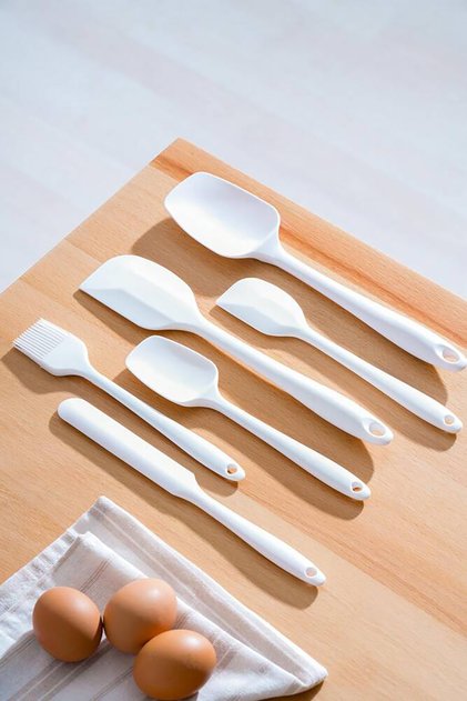 Handy 6 Piece Silicone Kitchen Utensil Set - Cream Acr-400