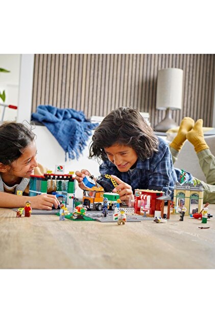 LEGO City Şehir Merkezi 60292 Yapım Seti; Çocuklar için Harika bir