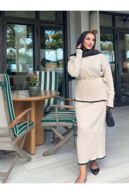 Bej Triko Tesettür İkili Takım yandan bağlama detaylı Siveterli Elbise standart BOY 135 cm