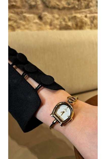 A women's watch that highlights your elegance