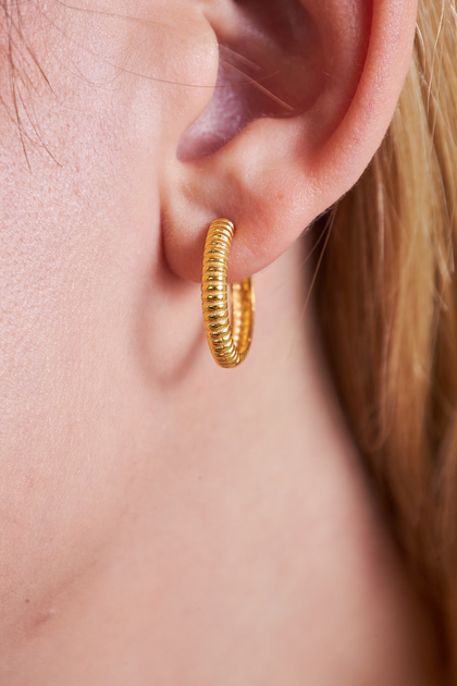 18k Altın Kaplama Spiral Formlu 925 Ayar Gümüş Kadın Halka Küpe VKP-7497 - Ventino