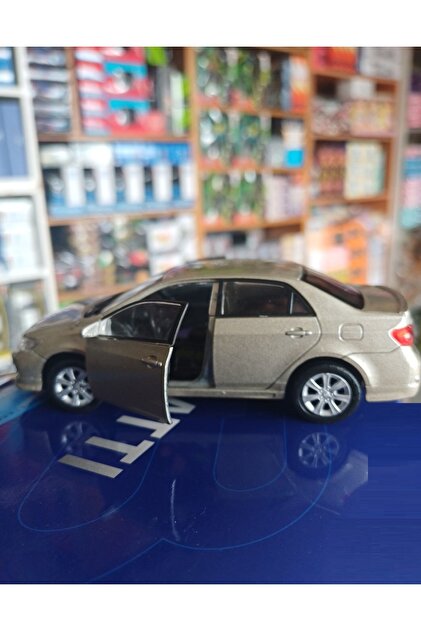 OYUNCAKSAHİLİ TOYOTA COROLLA DİECAST METAL MODE 1:36 ÖLÇEK