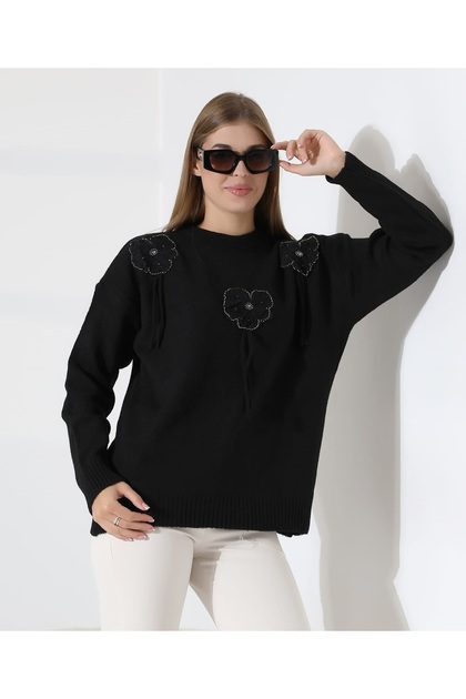 Women's Floral Applique Beading Embroidered Long Sleeve Crew Neck Knitwear Sweater