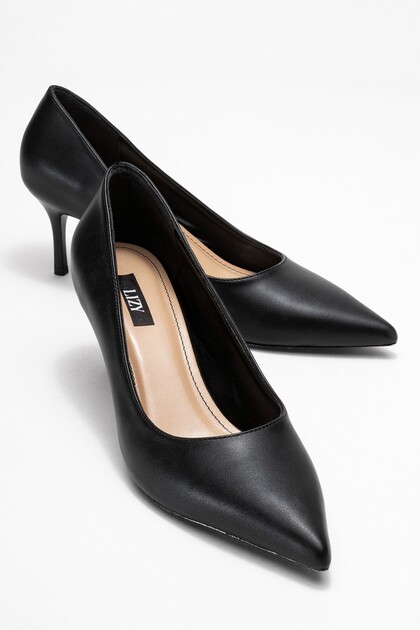 Black - Flat Thin Heeled Women's Stilettos