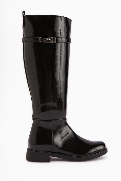 Kanako Black Patent Leather Accessory Zippered Short Heeled Women's Boots