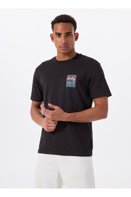 تي شيرت Billabong STAMP SS EBYZT00293 أسود برقبة دائرية وقصة عادية للرجال