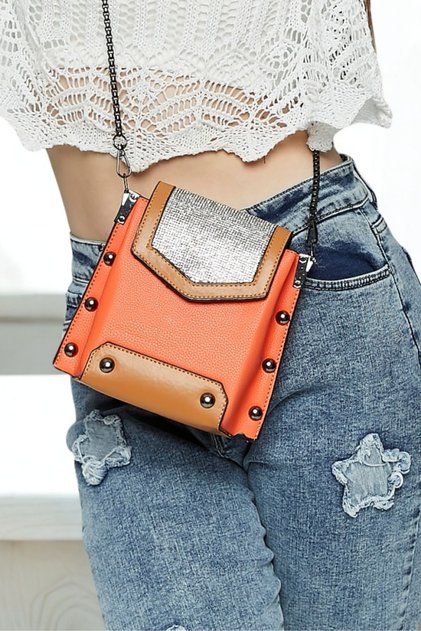 Queen Elizabeth Luna Shine Stone-Covered Clasp Detailed & Cross Chain Strap Orange Colored Women's Shoulder Bag