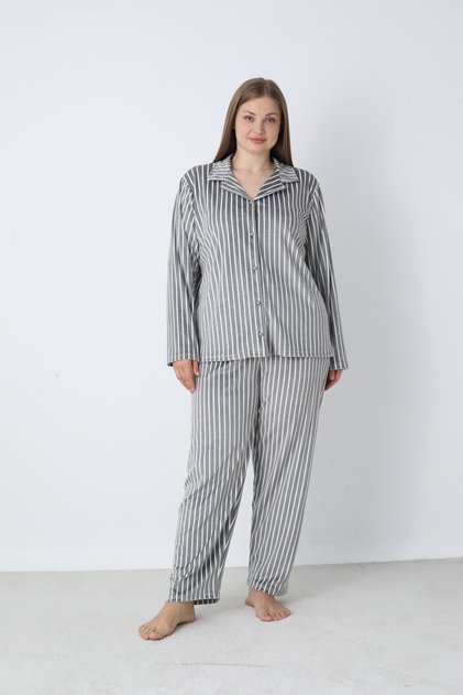 Women's Winter Front Buttoned Striped Velvet Oversized Pajama Set Gray