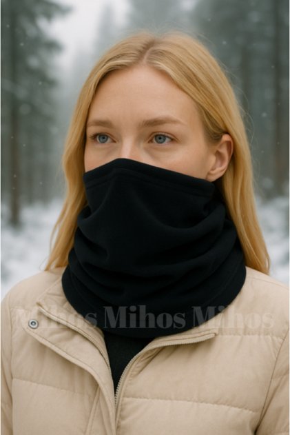 Зимна яка от черен полар