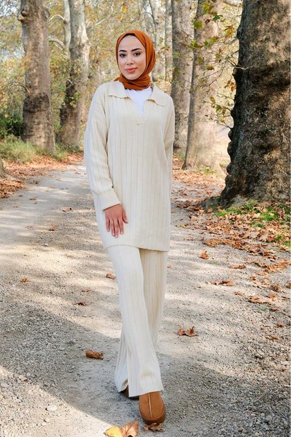 Women's Zippered Knitwear Set
