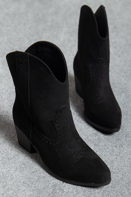 Western Süet Nakış İşlemeli Kısa Topuklu Kadın Bot & Bootie