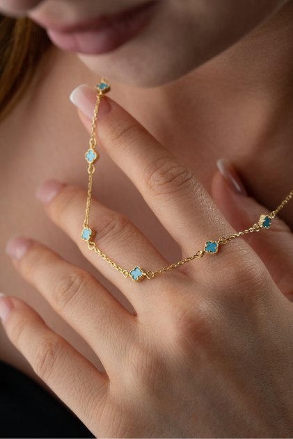 925 Ayar Gümüş Turkuaz Taşlı Yonca Kolye