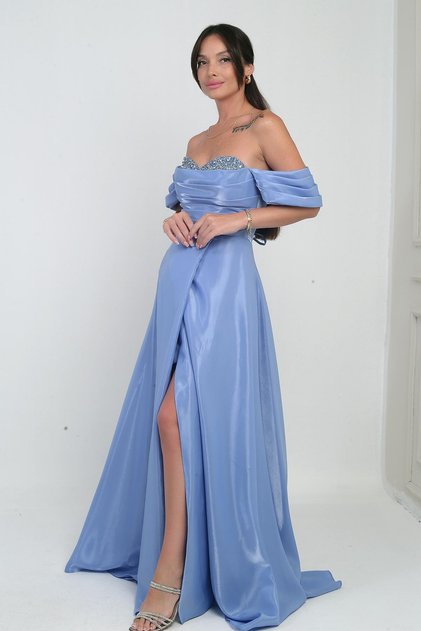 Women's Shiny Stone Detailed Strapless Low Sleeves Organza Long Dress