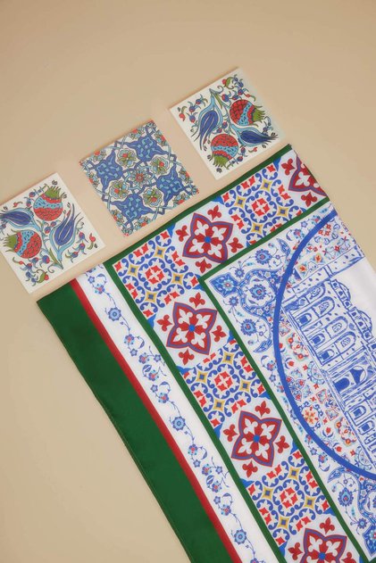 وشاح نسائي بطابع مسجد أولو F5209AXNS
