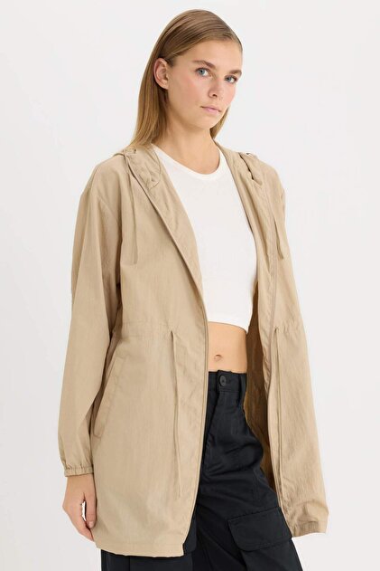 ゆづき Defacto Su Geçirmez Regular Fit Kapüşonlu Hafif Uzun Yağmurluk