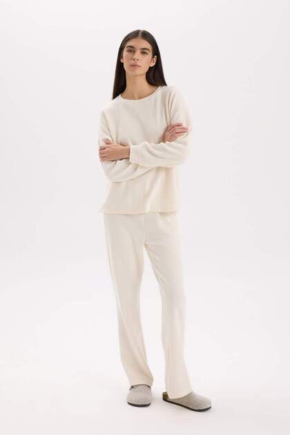 Pijama Takımı Regular Fit Basic Düz Uzun Kollu Üst Geniş Bol Paça Alt-Fall in Love D2259AX24WN
