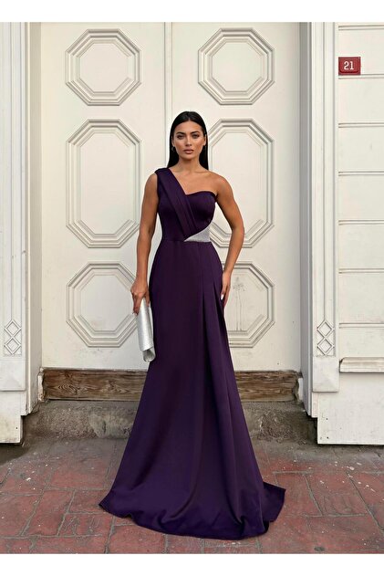 open lace back dress Gigi