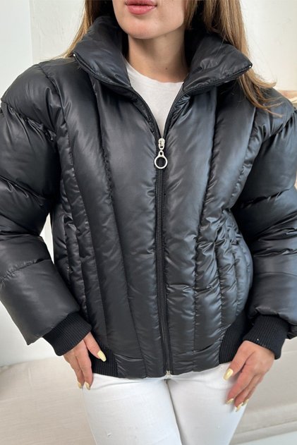 Women's Shiny Fabric Short Length High Collar Zippered Trendy Puffer Coat