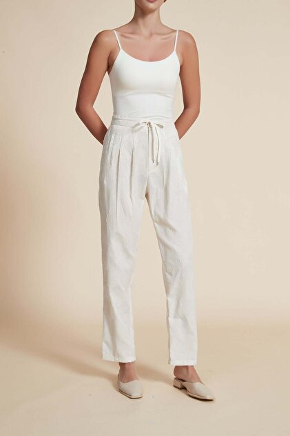Solid Wide-Leg Pants with Belt