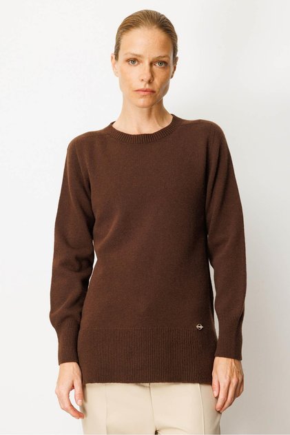 Women's Crew Neck Side Slit Wool Sweater M.Brown