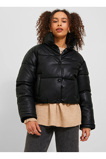Giacca Da Moto In Ecopelle JACK & JONES – 100% Poliestere, Look Moderno, Perfetta Per Mezza Stagione, Colore Nero, Taglie Uomo