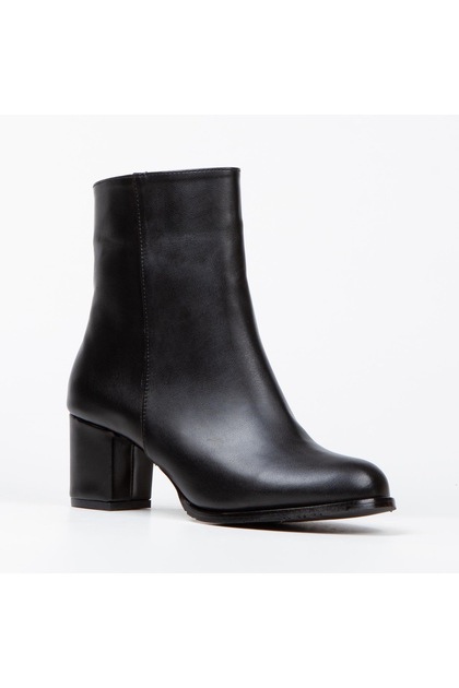 Feli̇ Black Leather 5 cm Heel Boots