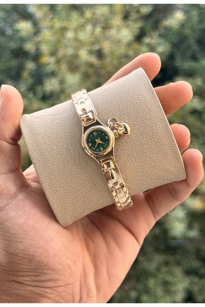 New Season Charming Trend Model Elegant Women's Wristwatch