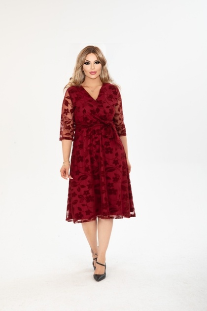 Rochie eleganta, cu broderie catifelata, cu decolteu in V